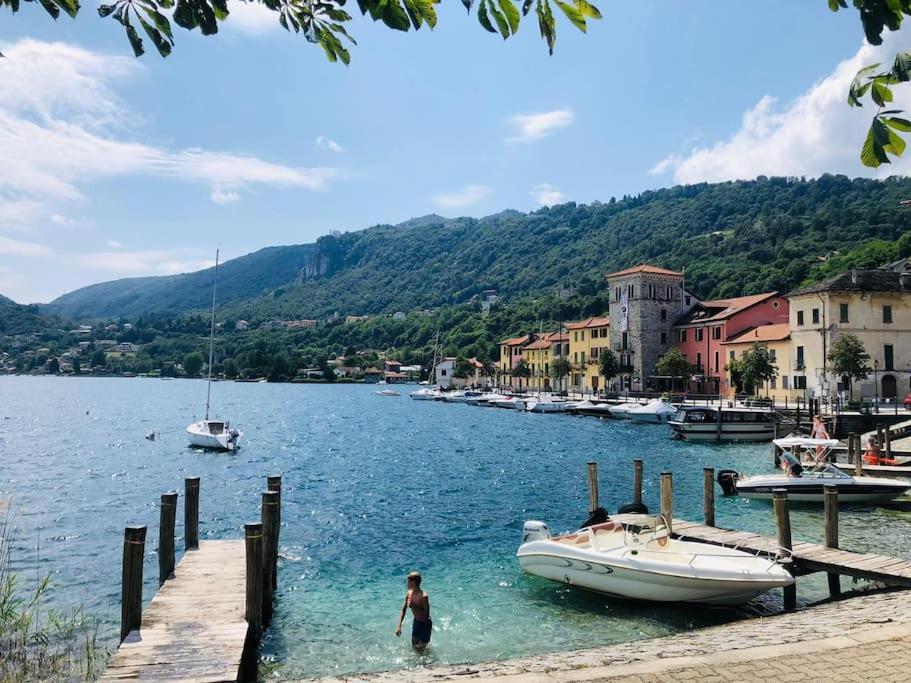 Appartamento Storico Con Giardino Soleggiato - B&B Via Rinaldi Arto Centonara Экстерьер фото