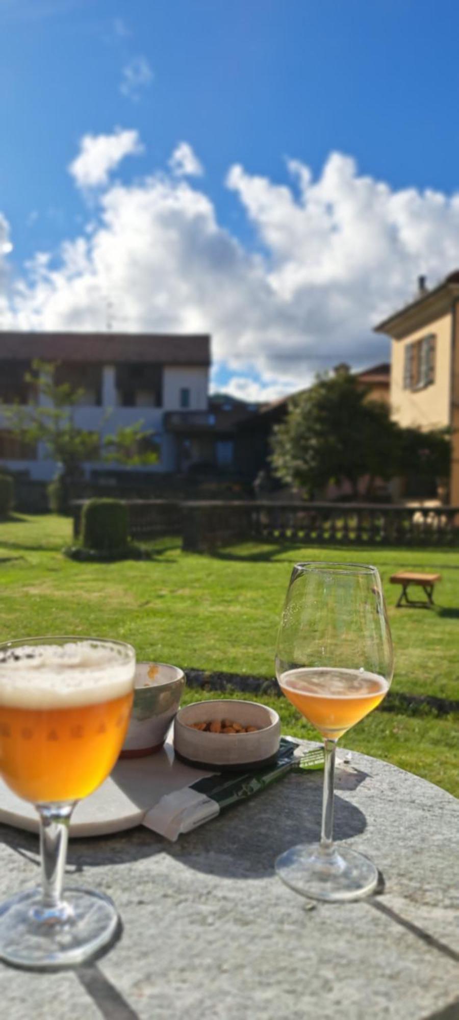 Appartamento Storico Con Giardino Soleggiato - B&B Via Rinaldi Arto Centonara Экстерьер фото