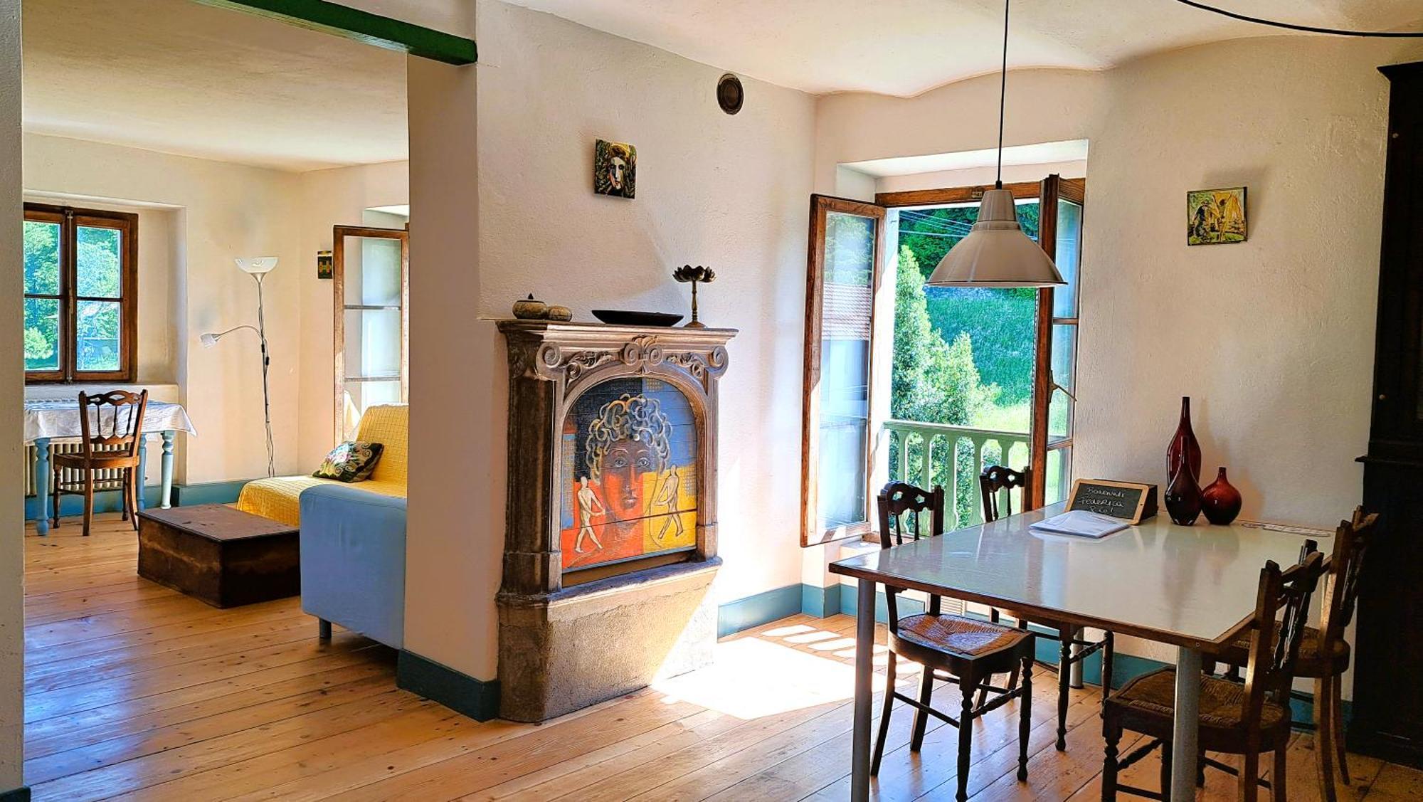 Appartamento Storico Con Giardino Soleggiato - B&B Via Rinaldi Arto Centonara Экстерьер фото