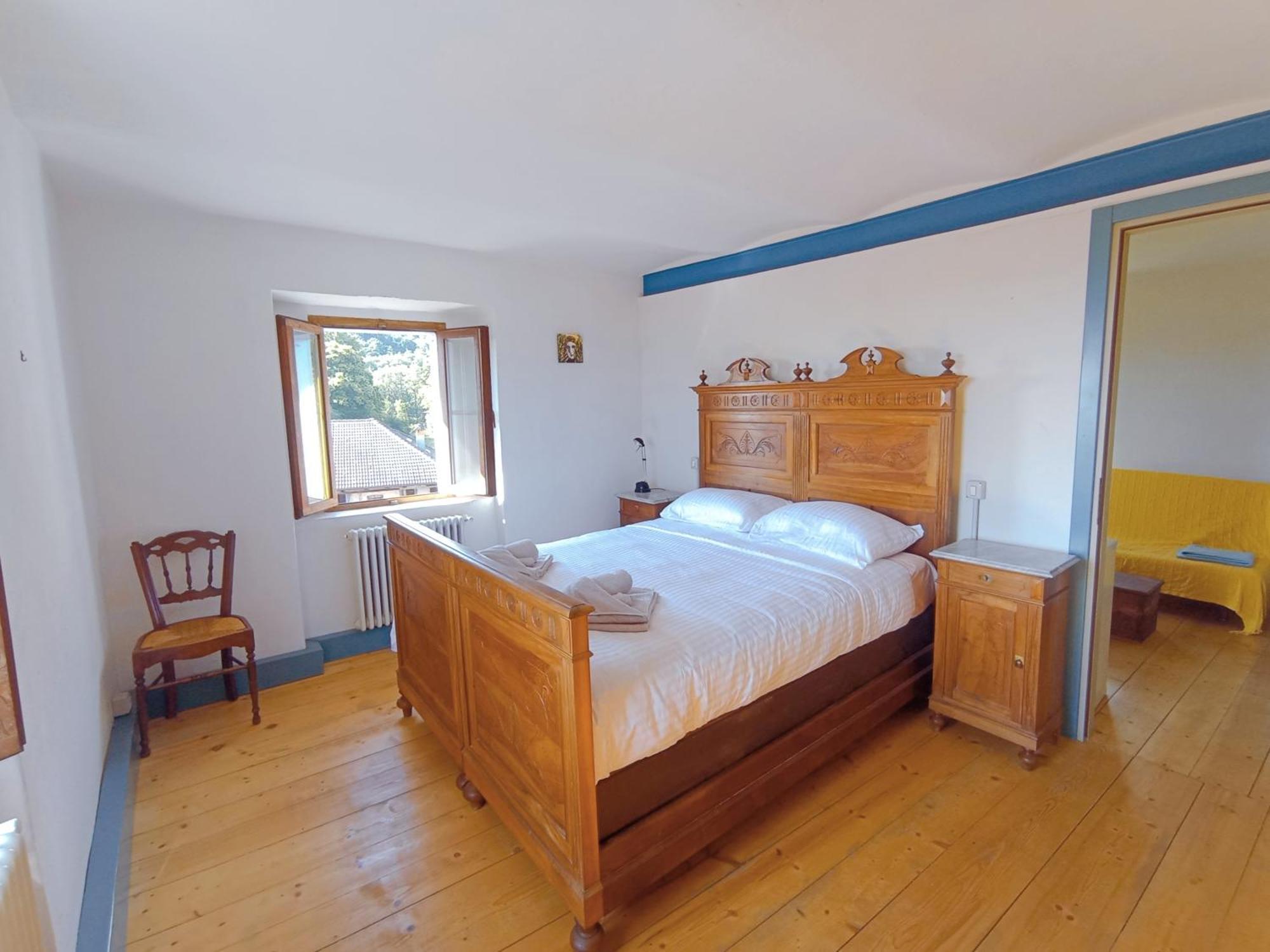 Appartamento Storico Con Giardino Soleggiato - B&B Via Rinaldi Arto Centonara Экстерьер фото